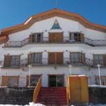 Фотография гостиницы Ski & Snow Cliff Top Club Holiday Resort at Auli, Uttarakhand