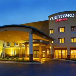 Фотографии гостиницы 
            Courtyard by Marriott Waldorf