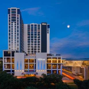 Фотографии гостиницы 
            Hilton Austin