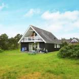 Фотография гостевого дома Four-Bedroom Holiday home in Blåvand 48