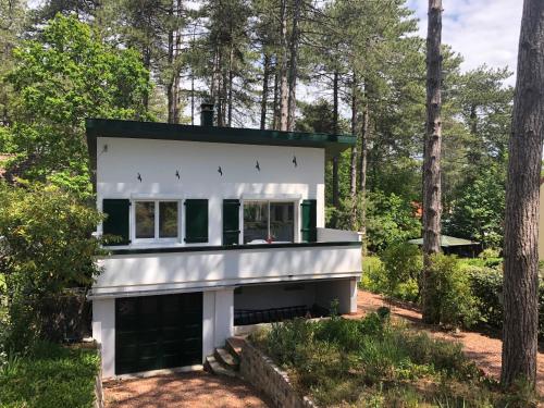 Фотография гостевого дома Maison Sapinettes