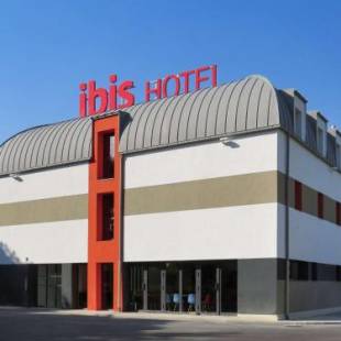 Фотографии гостиницы 
            ibis Soissons