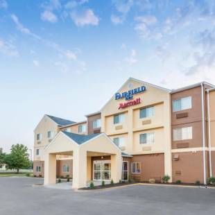 Фотографии гостиницы 
            Fairfield Inn & Suites Kansas City Lee's Summit