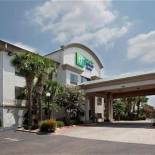 Фотография гостиницы Holiday Inn Express Hotel & Suites Mission-McAllen Area, an IHG Hotel