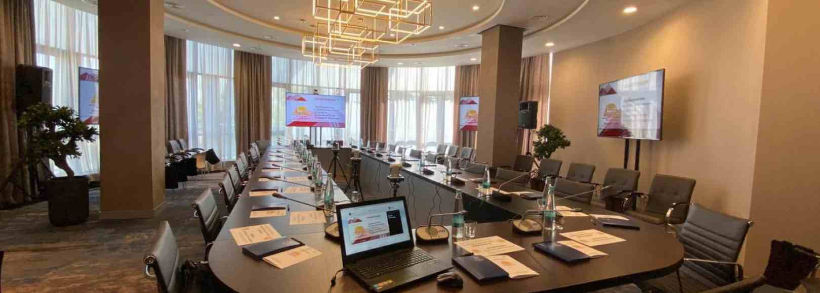 Фотография конференц-зала Colloquium