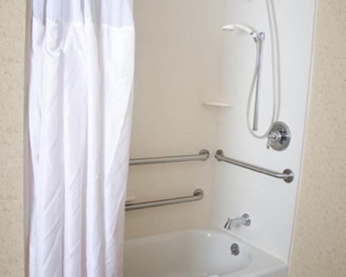 Фотография гостиницы Hilton Garden Inn Watertown