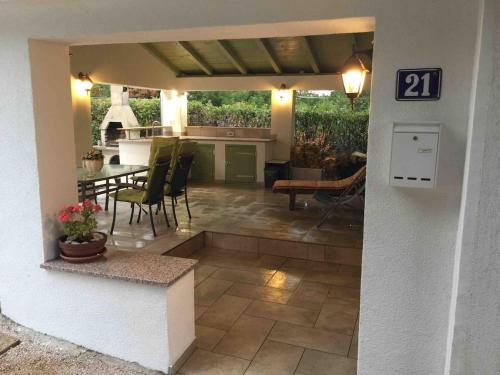 Фотография гостевого дома SEASIDE VACATION RENTAL 4TUNA