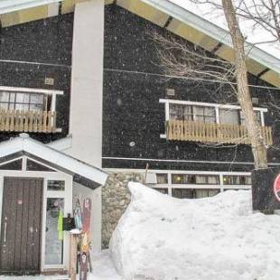 Фотографии мини отеля 
            Mojo Lodge Hakuba