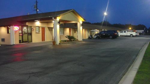 Фотография мотеля Budget Inn - Laurens