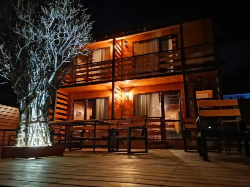 Фотографии гостиницы 
            Wooden Hotel Kazbegi