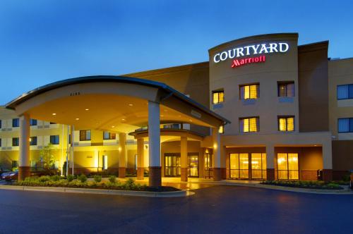 Фотография гостиницы Courtyard by Marriott Waldorf