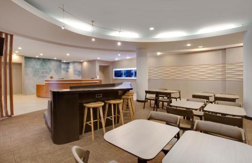 Фотография гостиницы SpringHill Suites Hartford Airport/Windsor Locks