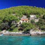 Фотография гостевого дома Secluded fisherman's cottage Cove Bratinja Luka, Korcula - 12599