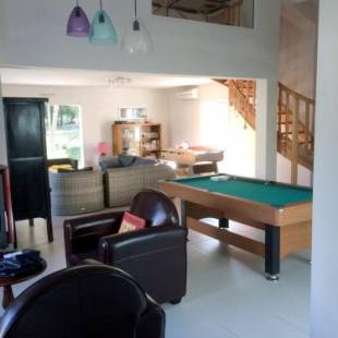 Фотографии гостевого дома
Maison de 3 chambres a La Tranche sur Mer a 800 m de la plage avec jardin clos