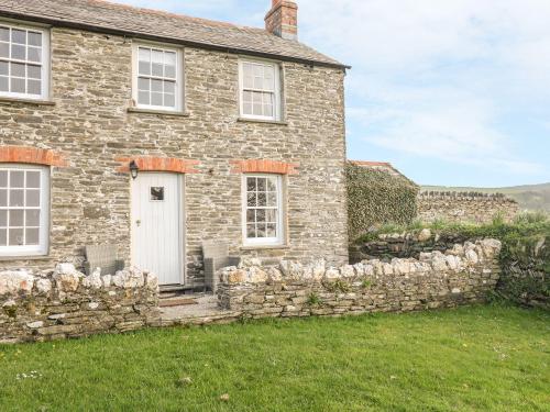 Фотография гостевого дома Home Farm Cottage, Boscastle