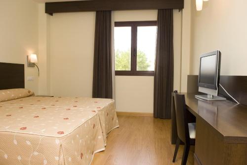 Фотография гостиницы Hotel Tudanca-Aranda II