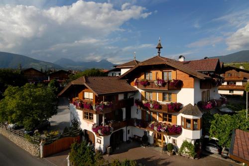 Фотографии базы отдыха 
            Häuslerhof