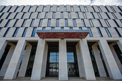 Фотография гостиницы Steigenberger Airport Hotel Berlin