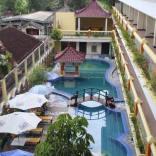 Фотографии гостиницы 
            Mega Bintang Sweet Hotel