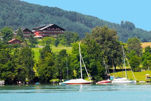 Фотография гостиницы Hotel Haberl - Attersee