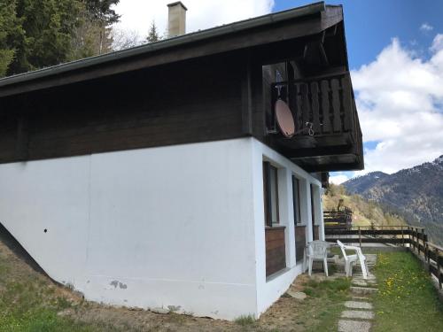 Фотография гостевого дома Tschuggen 59