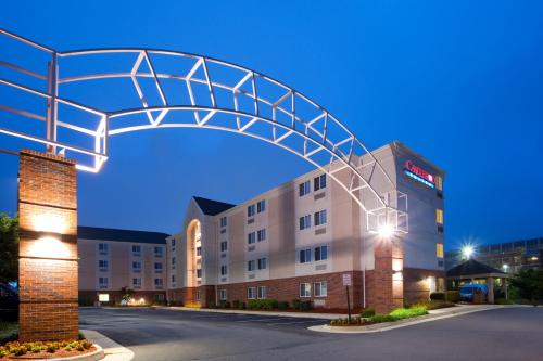 Фотография гостиницы Candlewood Suites Sterling, an IHG Hotel