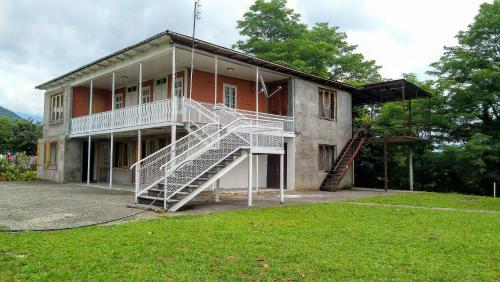 Фотография гостевого дома Дадия-мухури