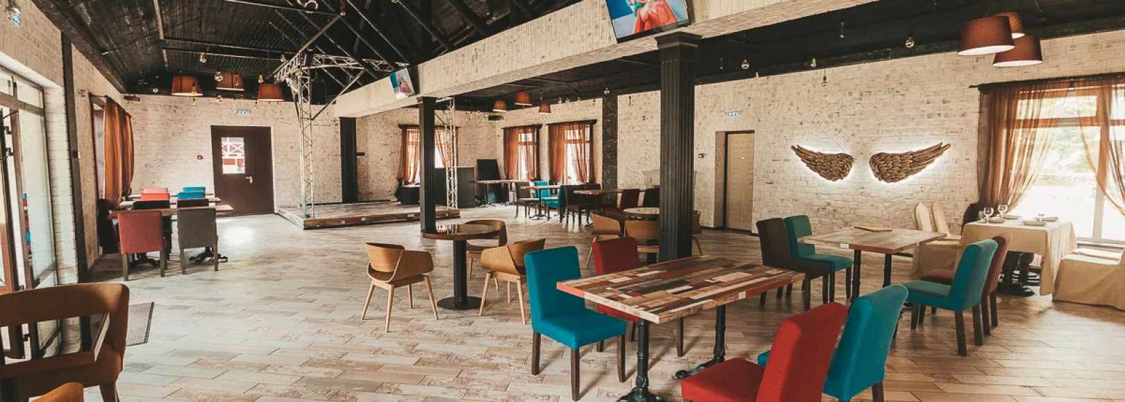 Фотография банкетного зала Жёлудь