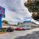 Фотография гостиницы Motel 6-Santa Clara, CA