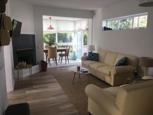 Фотография гостевого дома Maison Bleu