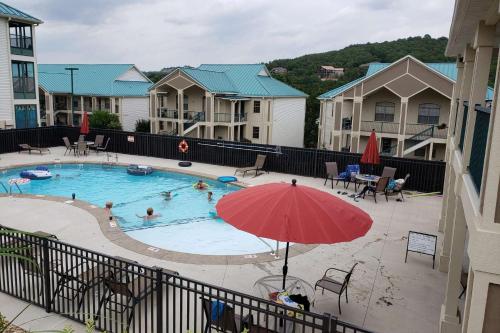 Фотография гостевого дома Emerald Bay Yacht Club G-4