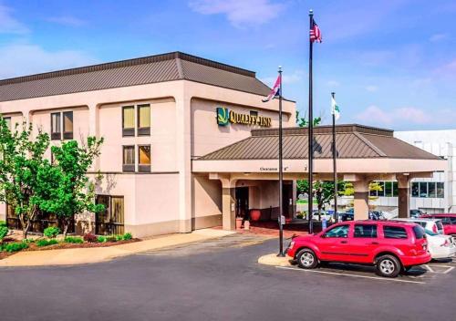 Фотография гостиницы Quality Inn Florissant-St Louis