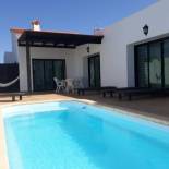 Фотография гостевого дома Casa Lar - Chalet con piscina