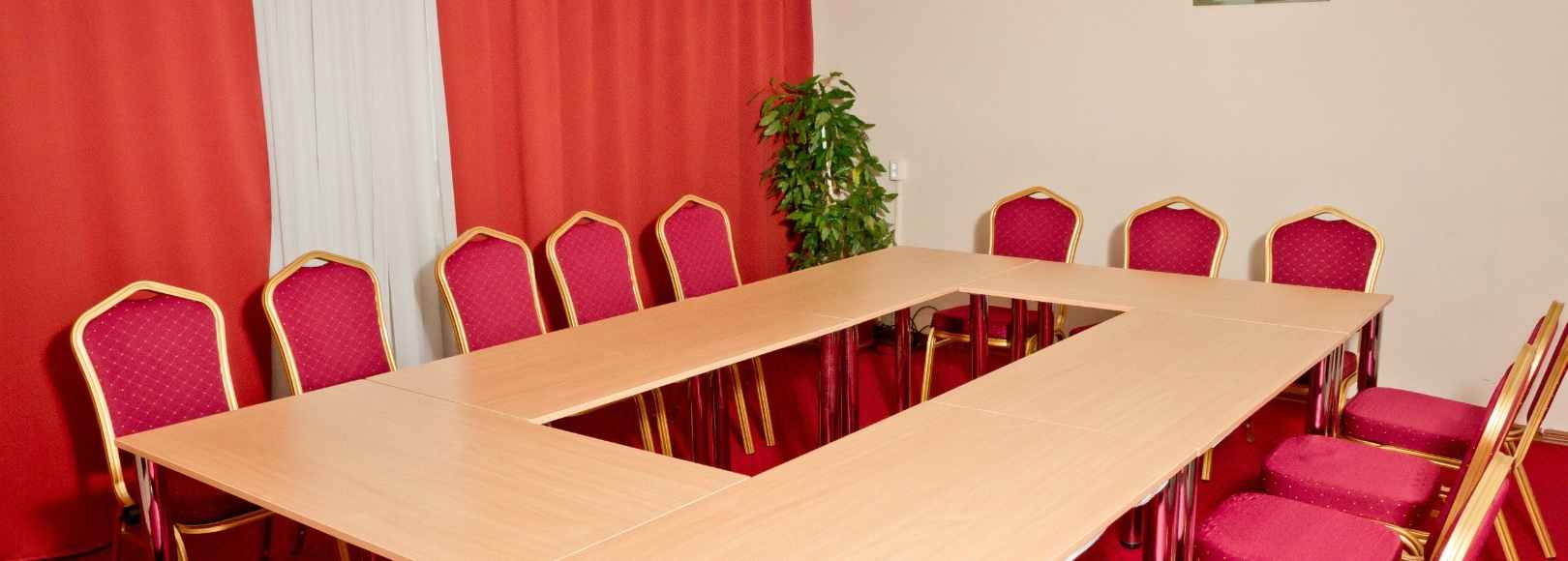 Фотография комнаты для переговоров Комната переговоров АМАКС Центральная