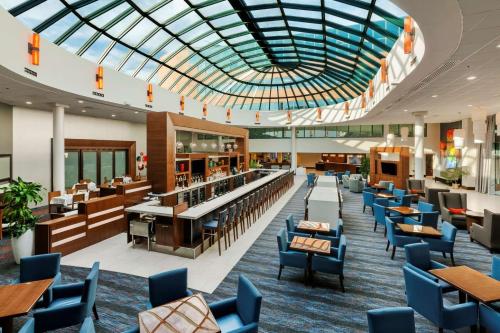 Фотография гостиницы Hilton Long Island/Huntington