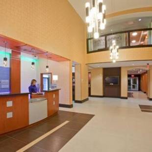 Фотографии гостиницы 
            Holiday Inn Express Hotel & Suites Dallas West, an IHG Hotel