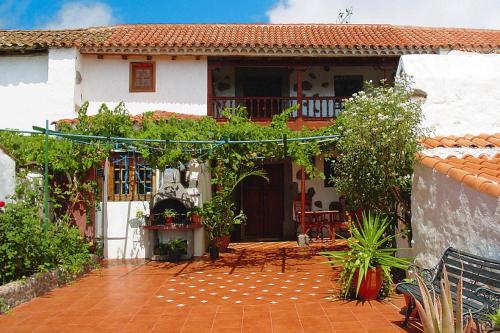Фотография гостевого дома Holiday Home Casa Guiniguada Santa Brígida - LPA02031-FYA