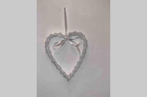 Фотография гостевого дома CAPRI 13 SA - 3 bed House, Close to Loughborough Uni and M1 motorway, EV car facilities, Free Parking, Free Wifi - Ask for contractor rates!