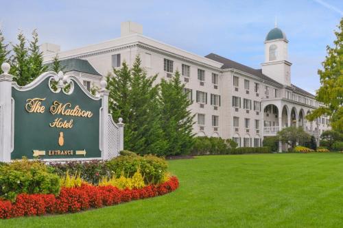 Фотографии гостиницы 
            The Madison Hotel