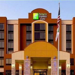 Фотографии гостиницы 
            Holiday Inn Express Hotel & Suites Dallas Fort Worth Airport South, an IHG Hotel