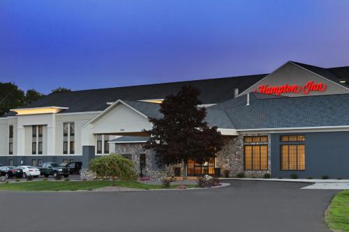 Фотография гостиницы Hampton Inn Sault Ste Marie, MI