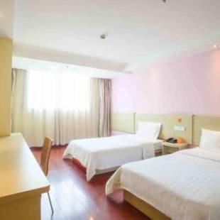 Фотографии гостиницы 
            7Days Inn Foshan Beijiao Nanchang Road