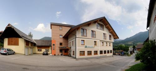 Фотография гостевого дома Landgasthof Wöhrer