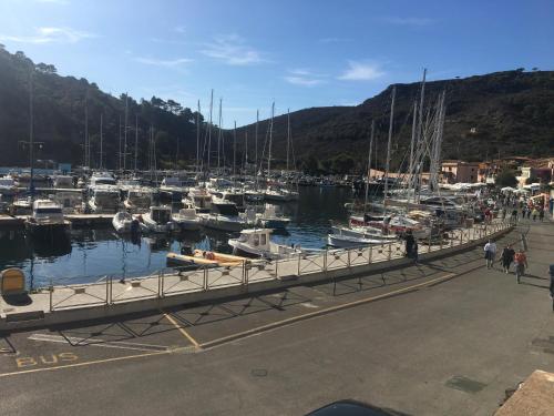 Фотографии гостевого дома 
            Casa a Capraia porticciolo: vista mare indimenticabile!