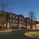 Фотография гостиницы Four Points by Sheraton Raleigh Arena