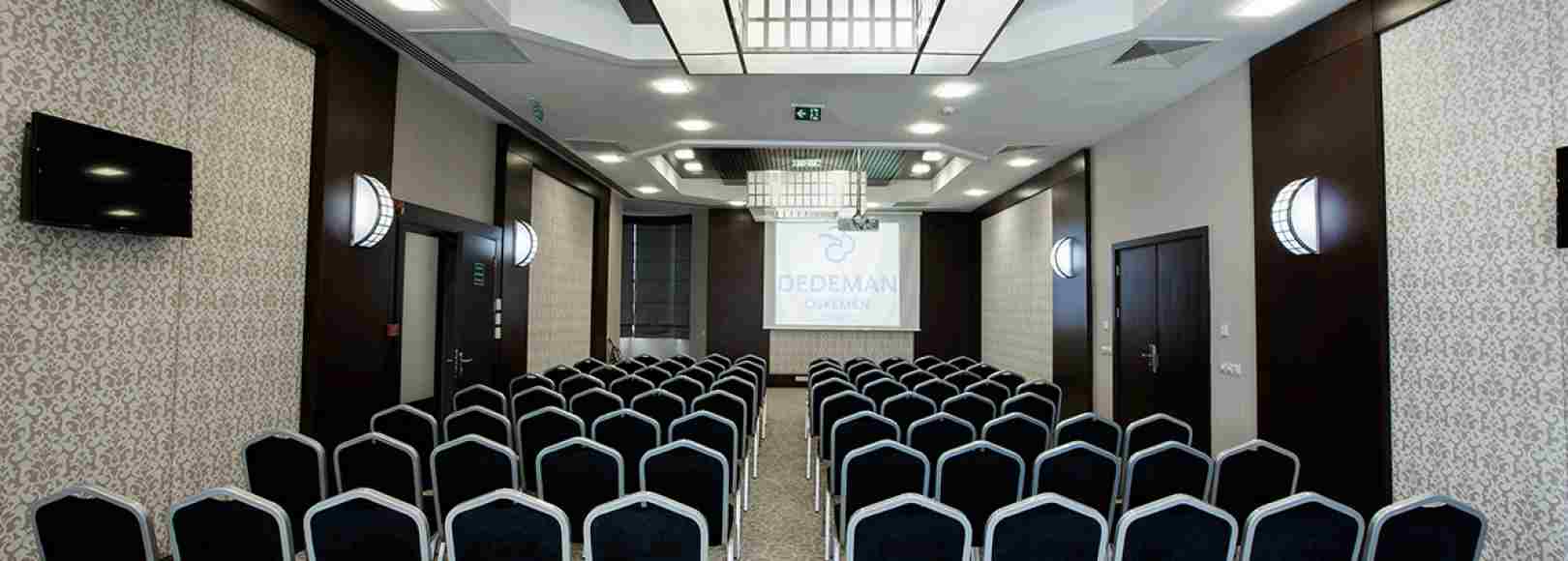 Фотография конференц-зала Dedeman Oskemen Tavros на 110 мест