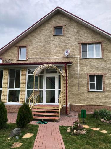 Фотография гостевого дома У Замка Понизовкина