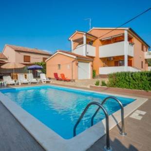 Фотографии гостевого дома
House Galizana 1962