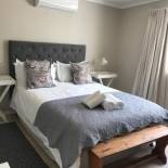 Фотография гостевого дома The Grey House