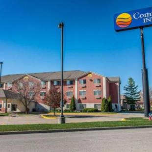 Фотографии гостиницы 
            Comfort Inn Shelbyville North